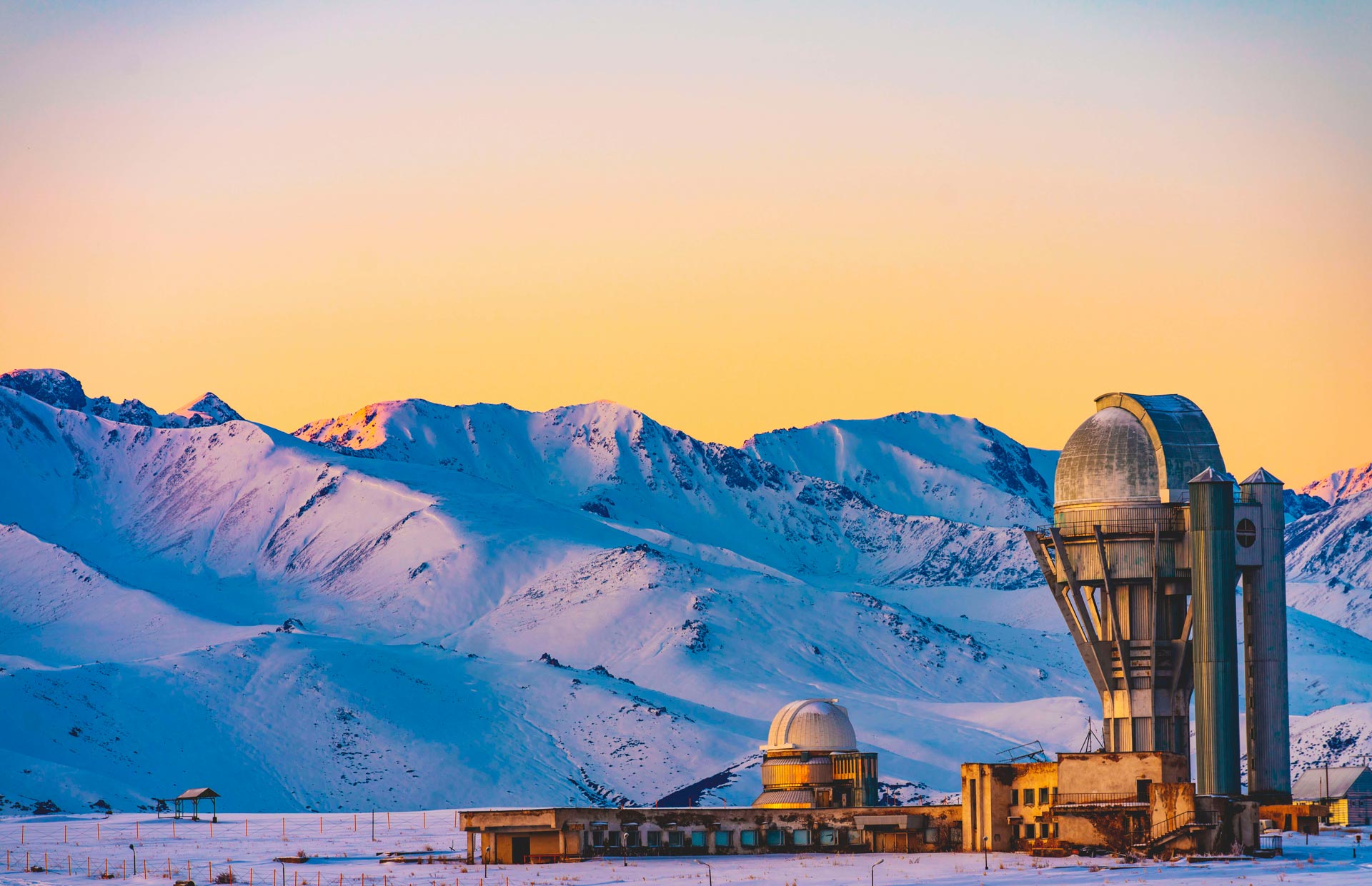 High-Altitude Asy Plateau